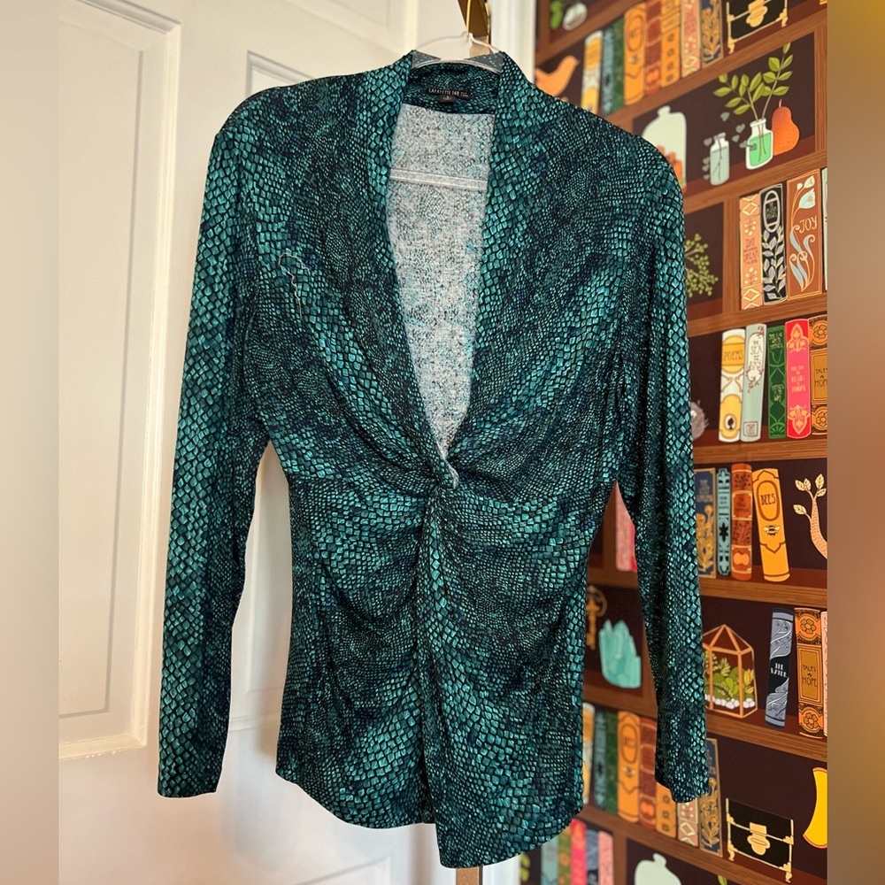 Lafayette 148 New York Emerald Green Snake Print Long Sleeve Top Size Large